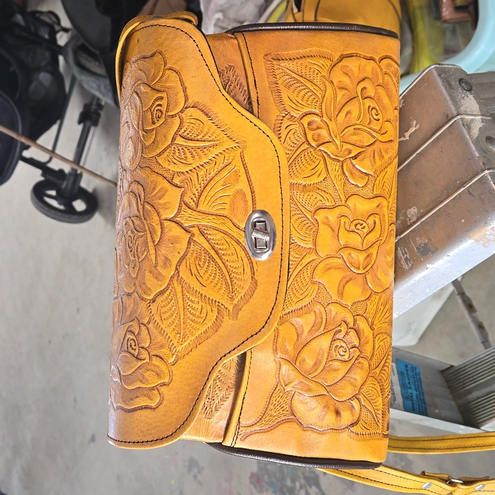 Vintage Tooled Mexican Leather Bag